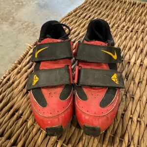 Vintage ACG Nike Bike Shoes - Men Size 9